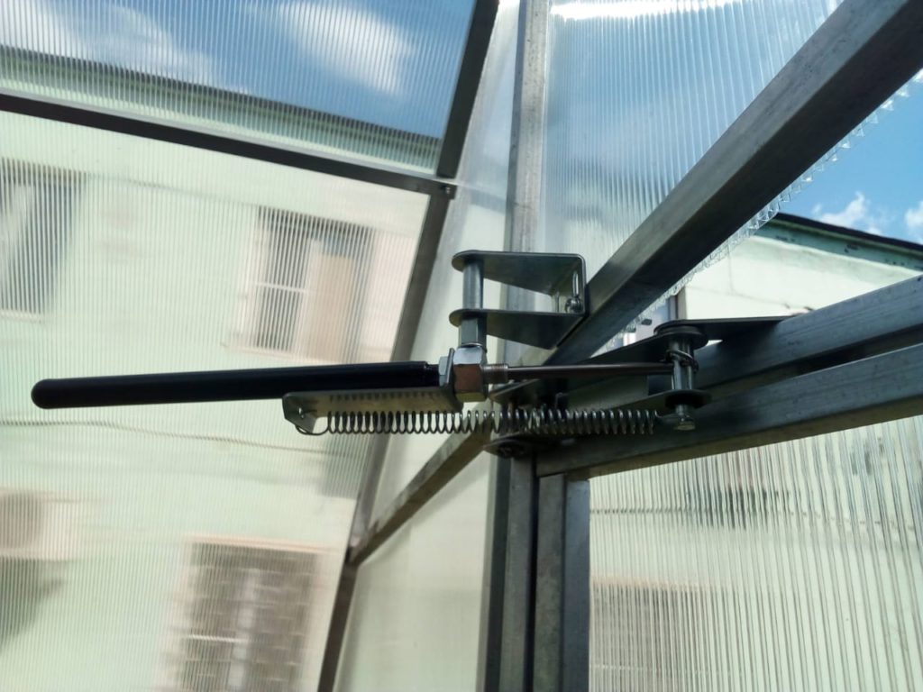 Приводы для теплиц