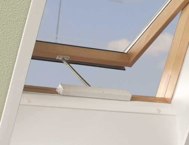 Штоковый оконный привод — принцип работы