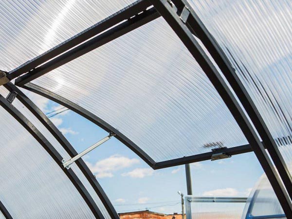 Электроприводы для теплиц Электроприводы для теплиц